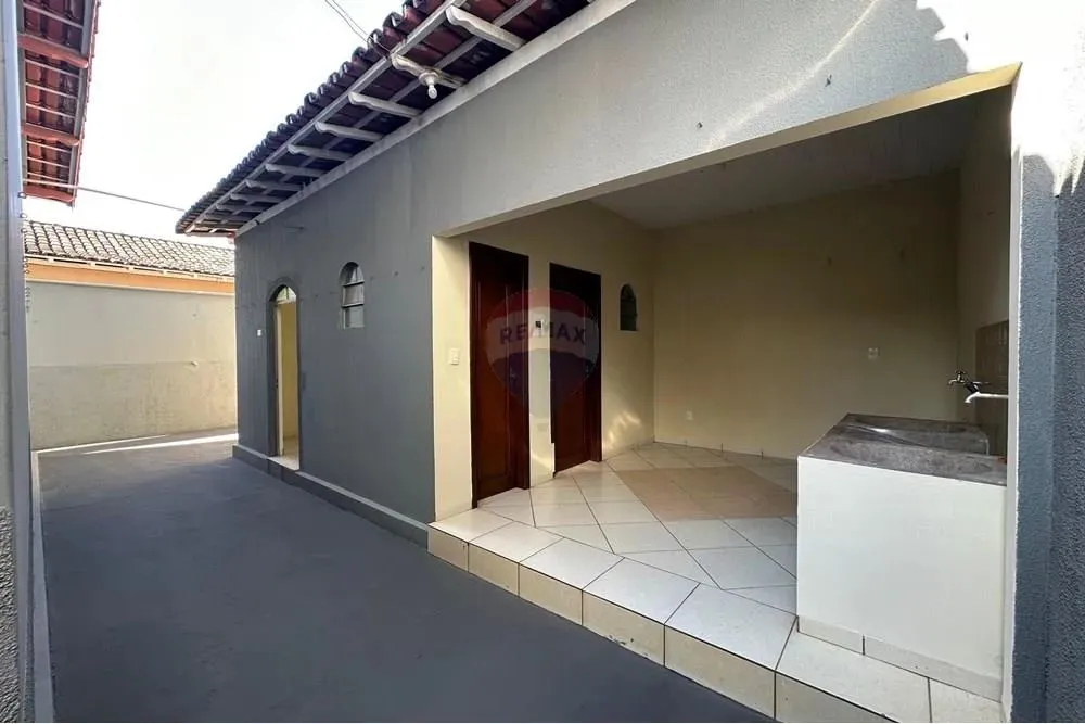 CASA Á VENDA NO BAIRRO DONA NÉLCIA EM ARAGUAÍNA TO.