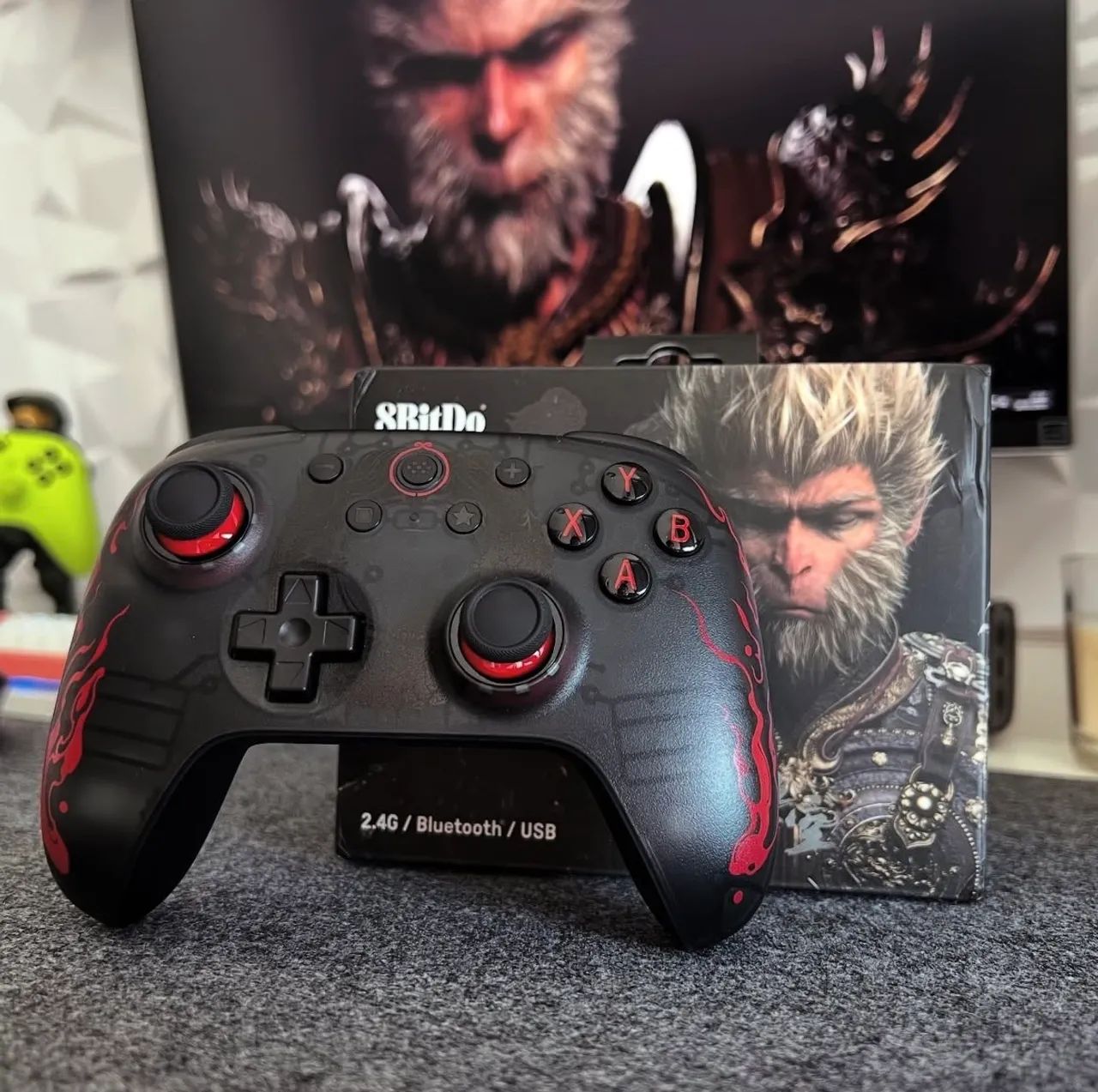 Controle Sem Fio 8BitDo Ultimate 2C - Edição Black Myth Wukong 