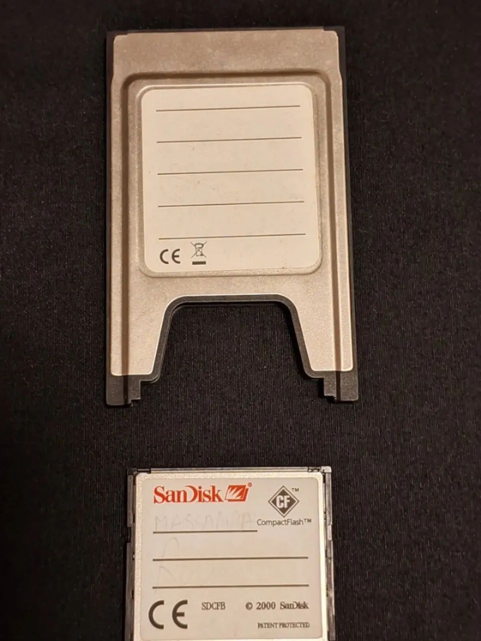 Cartão Compact Flash 1 GB San Disk com adaptador PCMCIA - Foto 2