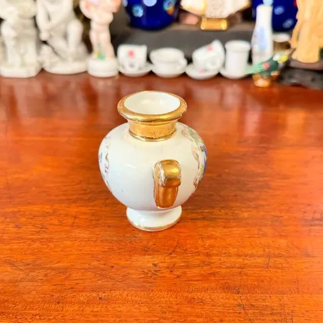 Delicada mini ânfora antiga em porcelana. - Foto 3