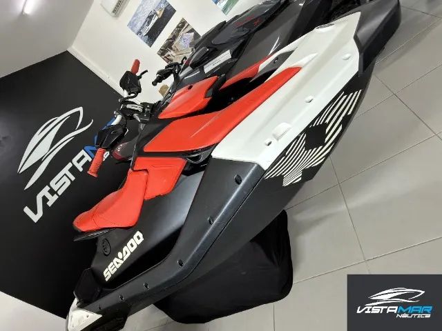 Jet Seadoo Spark Trixx 2024 - Foto 4