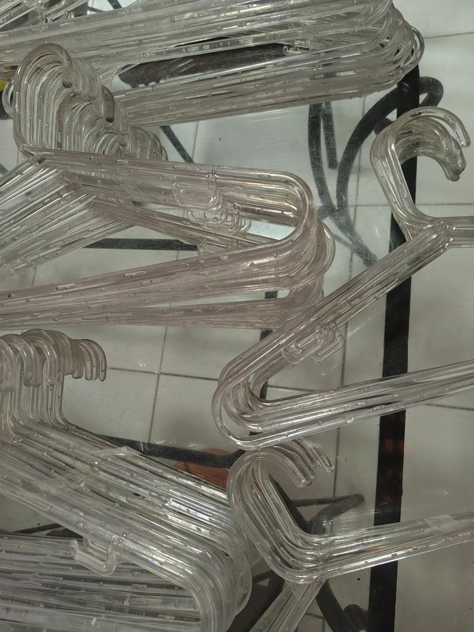Cabides acrílico 