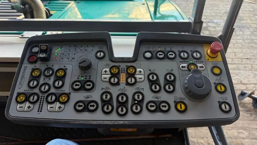 vibroacabadora de asfalto Vögele SUPER 1300 - Foto 4