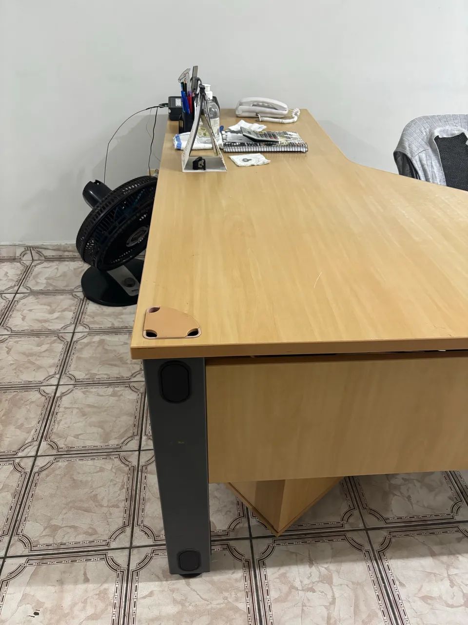 Mesa escritório Giroflex em L - Foto 4