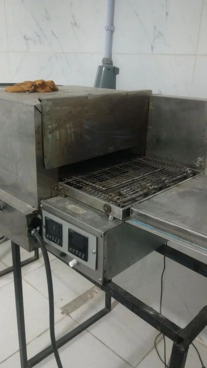 Forno esteira 