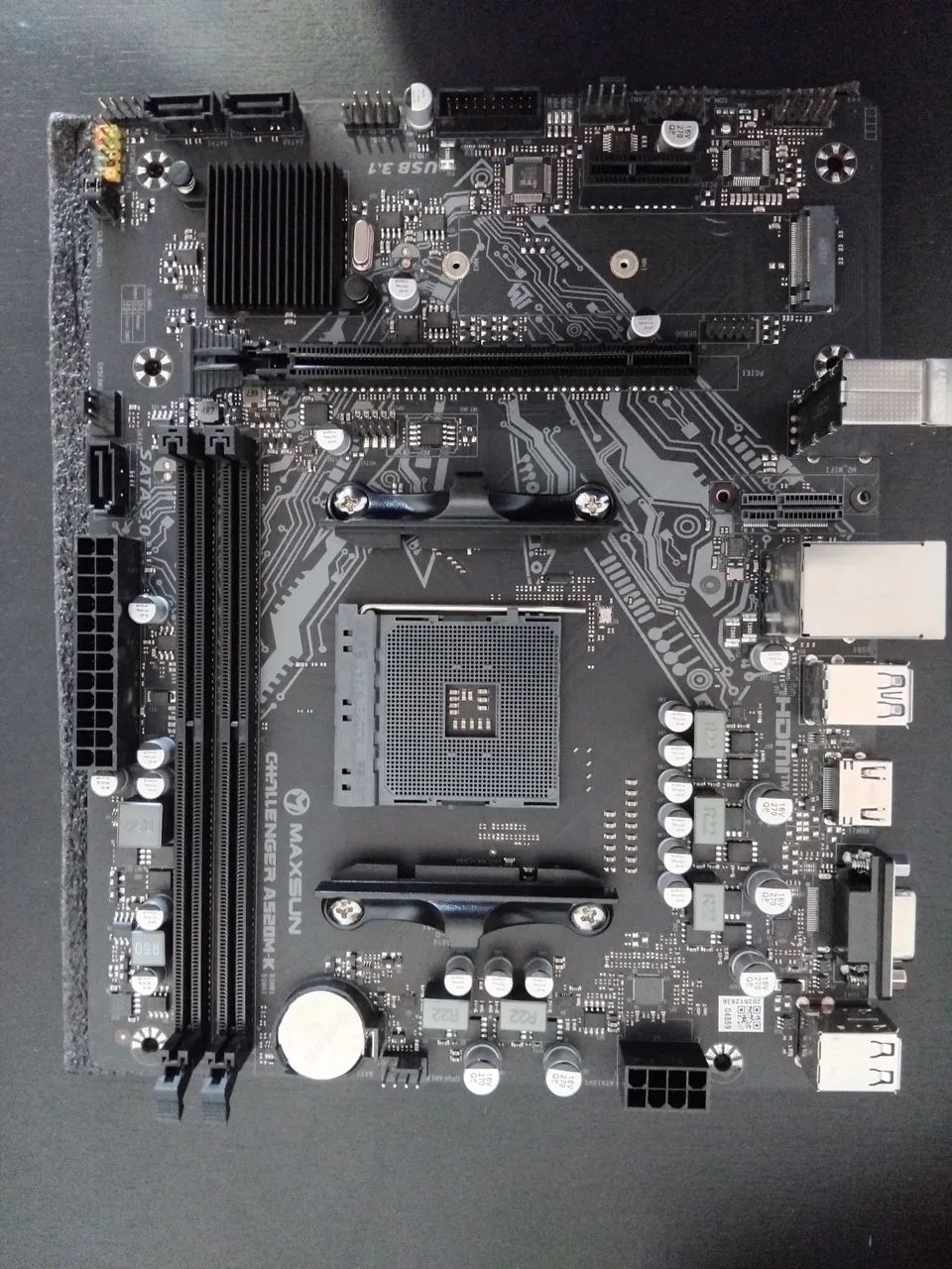 PLACA MÃE A520M-K MAXSUN (NOVA NA CAIXA) - Foto 3