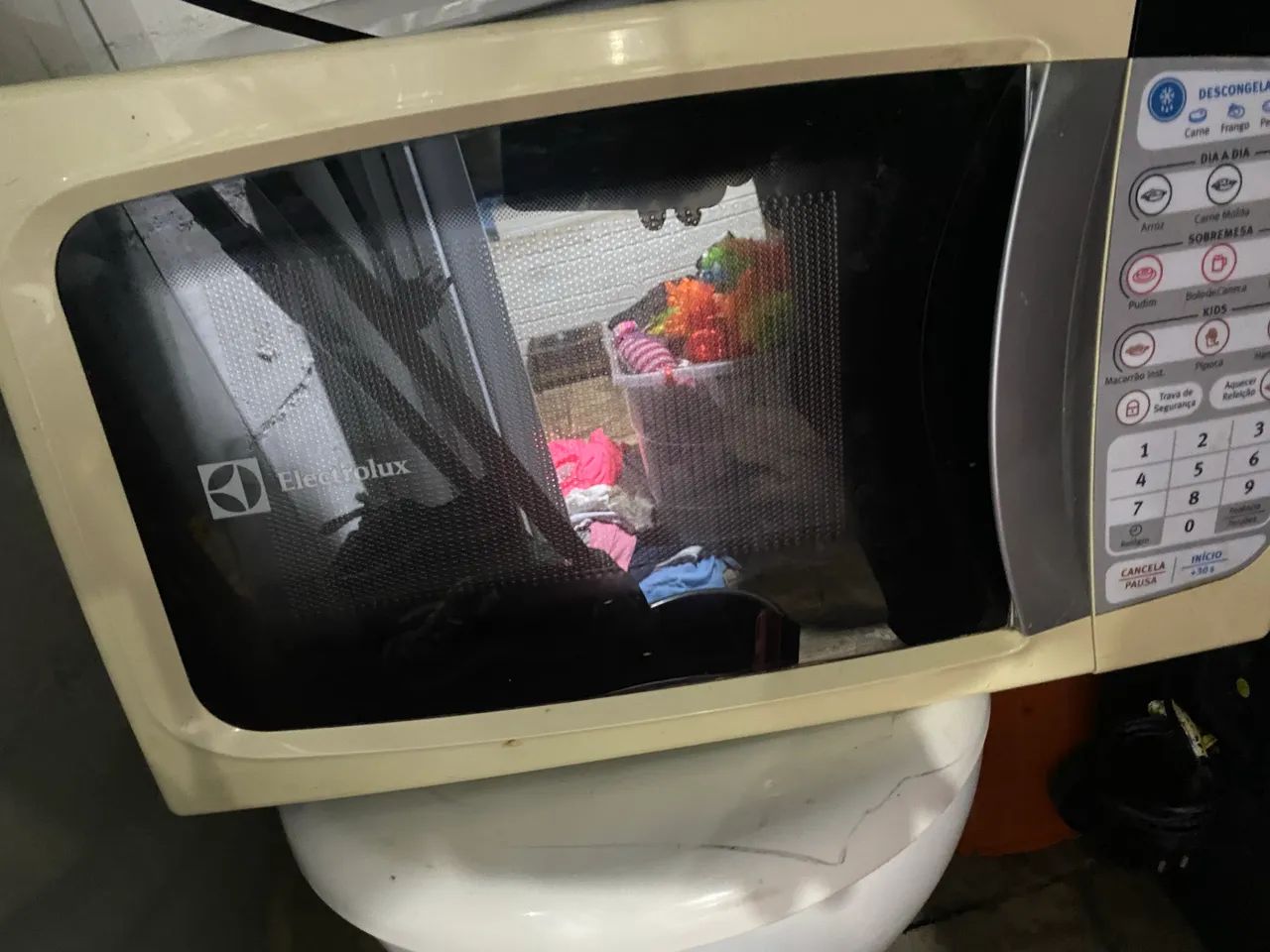 Microondas eletrolux bom funcionamento 