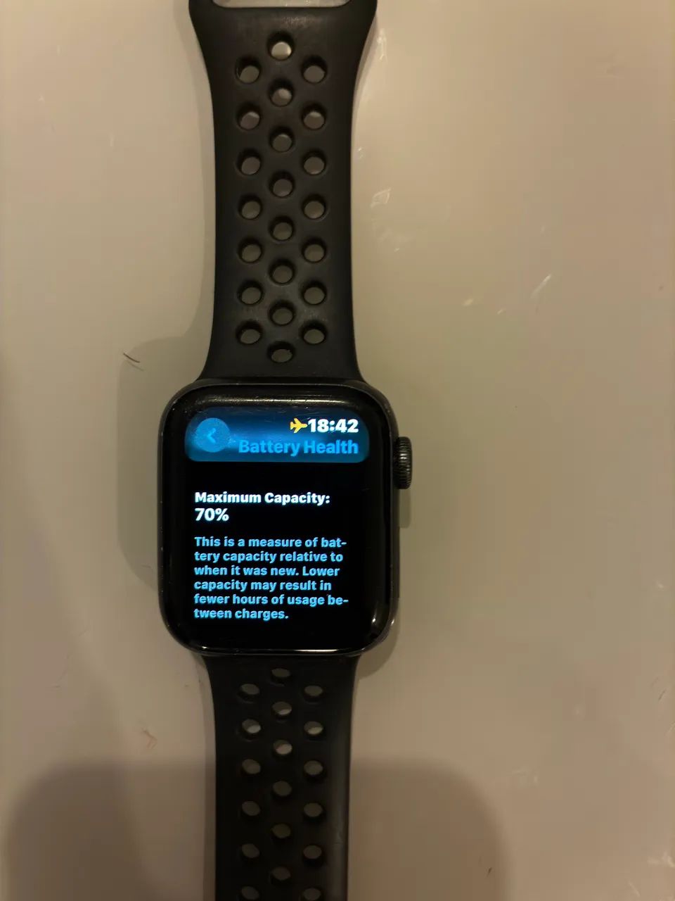 APPLE WATCH SERIES 4 Nike Edition - Foto 3