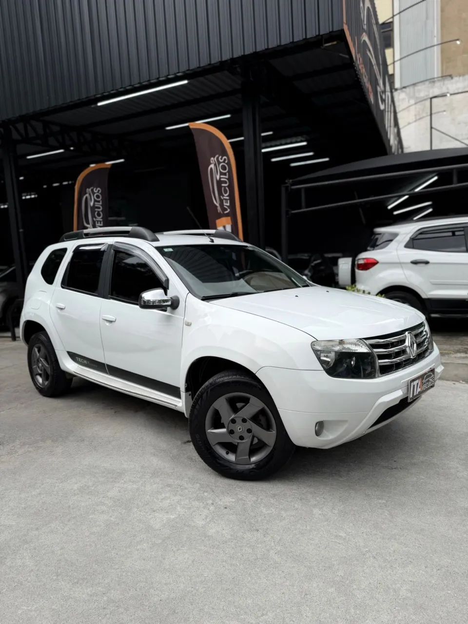 Renault Duster Dynamique 2.0 Hi-flex 16V Aut. 2014