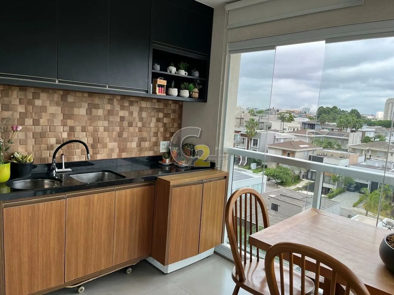 Apartamento á venda em Osasco com 4 quartos, sendo 2 suítes e 2 vagas