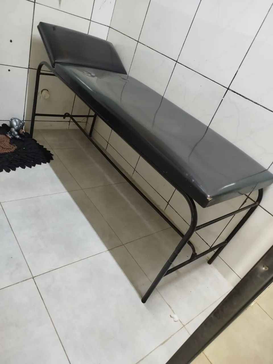 Salão maca em ótimo estado 