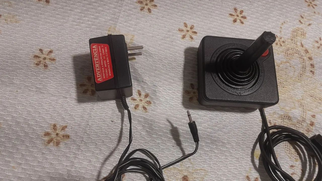 Controle para Atari e fonte - Foto 2