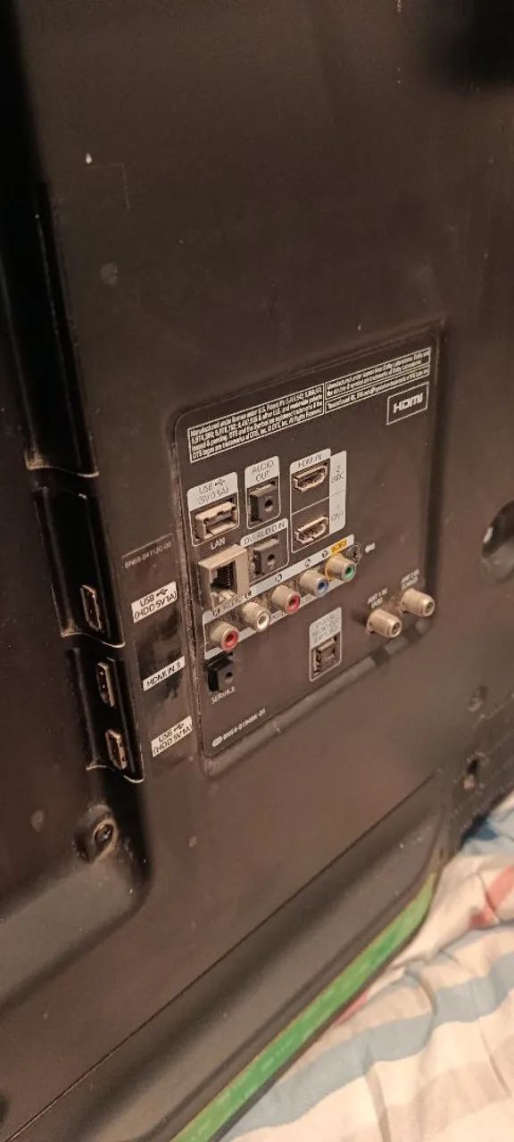 Estou vendendo essa tv de 43 polegadas,não é smart