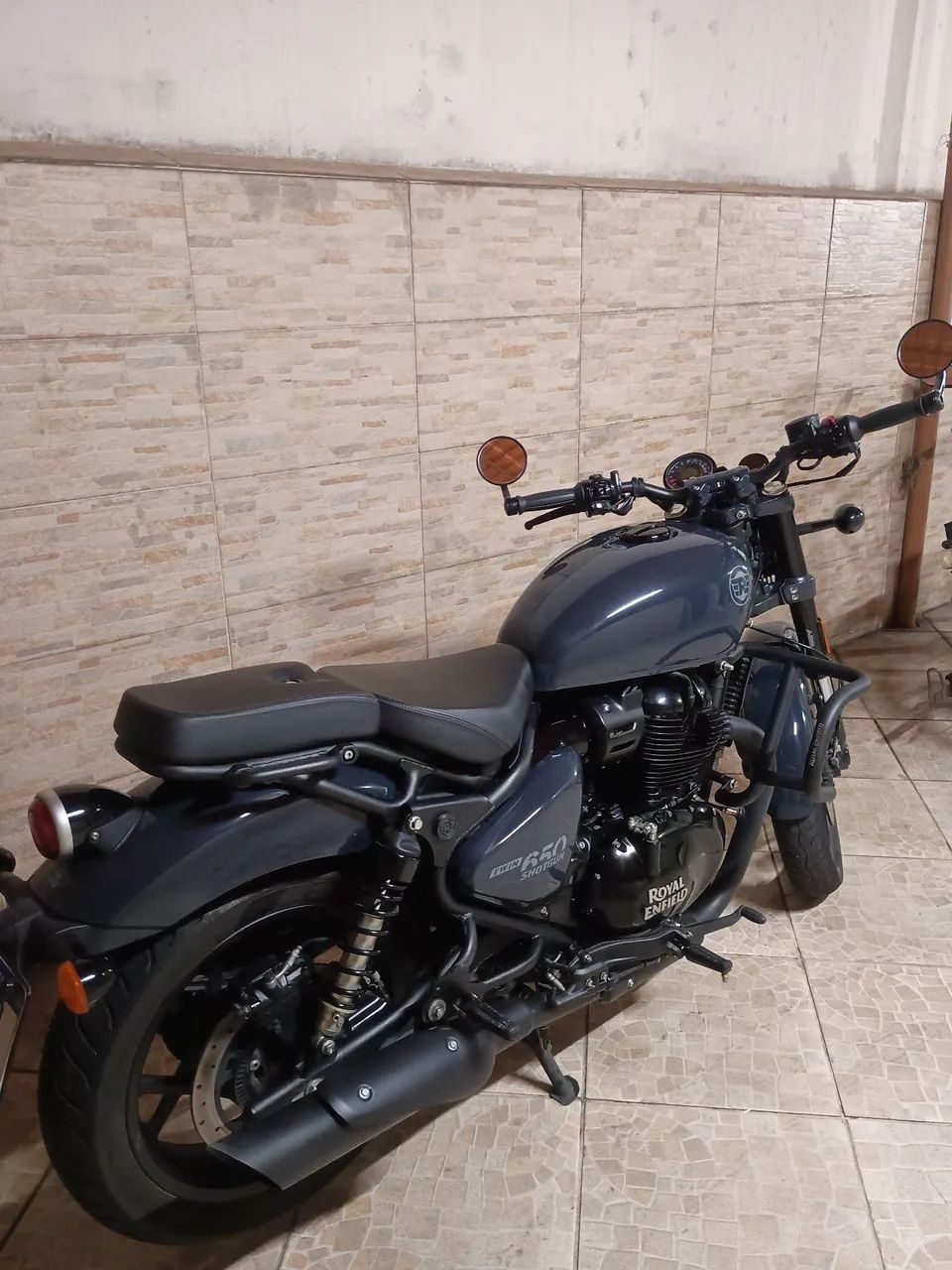 Shotgun 650 - Foto 2