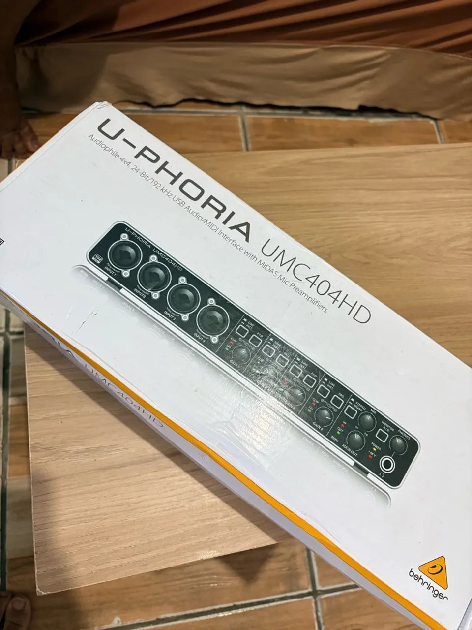 Interface de audio behringer umc404 - Foto 2
