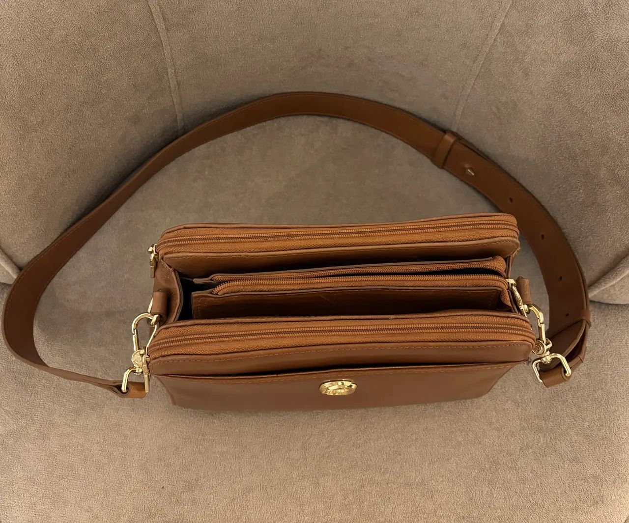 Vendo bolsa Corello de couro legítimo! - Foto 4