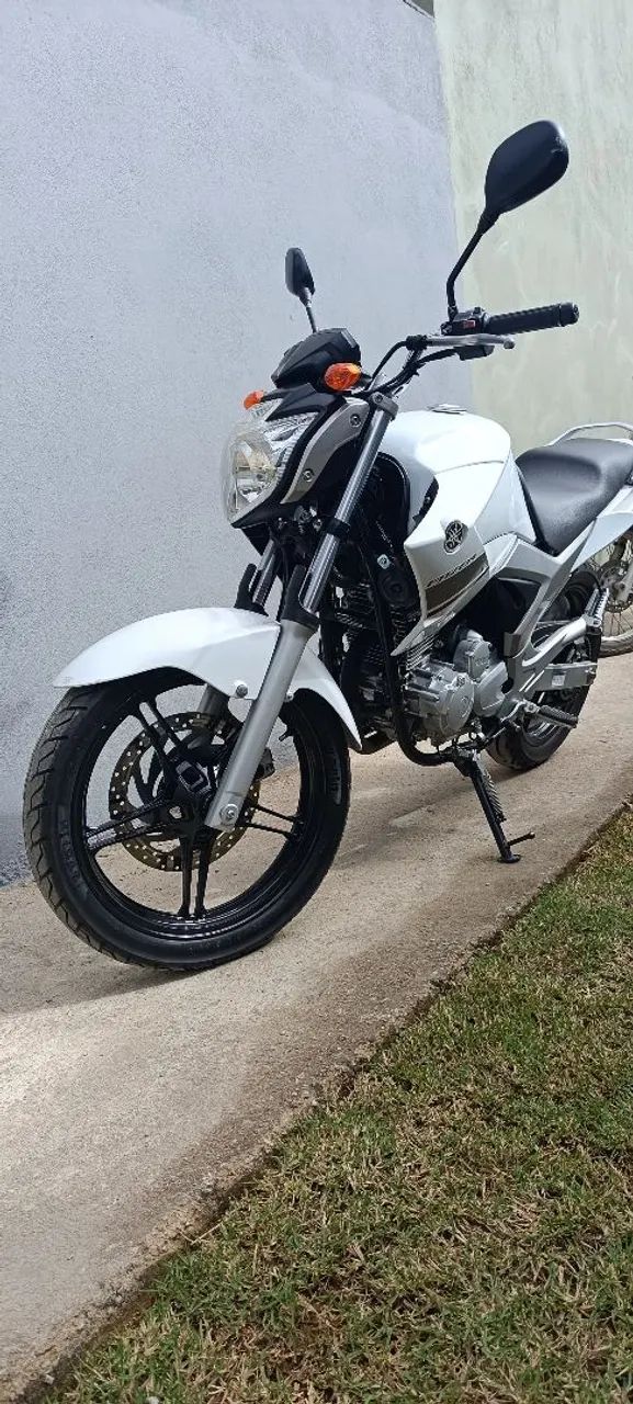 Fazer 250cc. 2014. - Foto 3