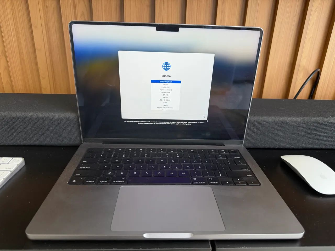    MacBook Pro 14 M3 8GB 512GB + Magic Keyboard + Magic Mouse Originais