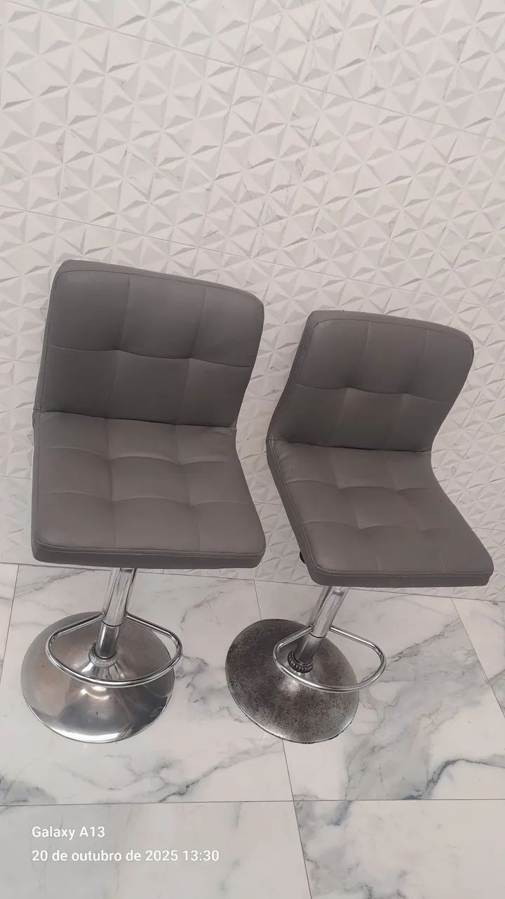 DUAS BANQUETAS AMERICANA."TROCO". - Foto 2