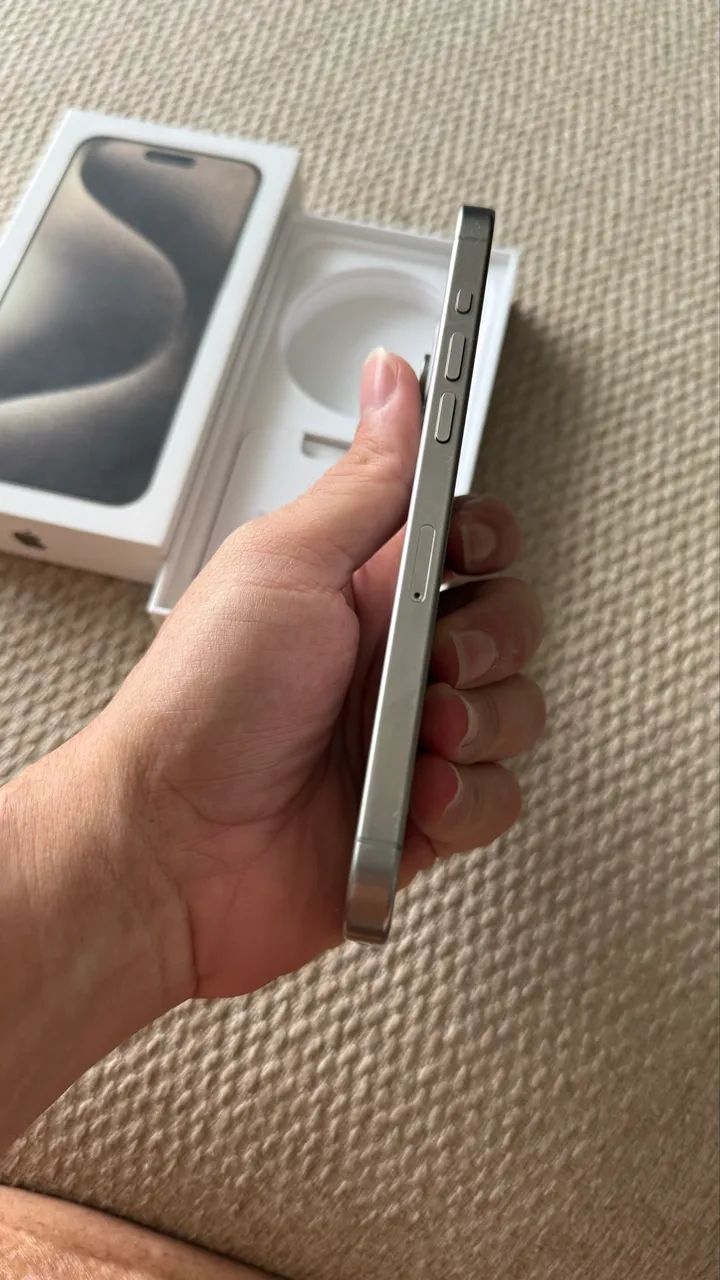 iPhone 15 PRO MAX 256GB - Celulares e Smartphones - Cristo