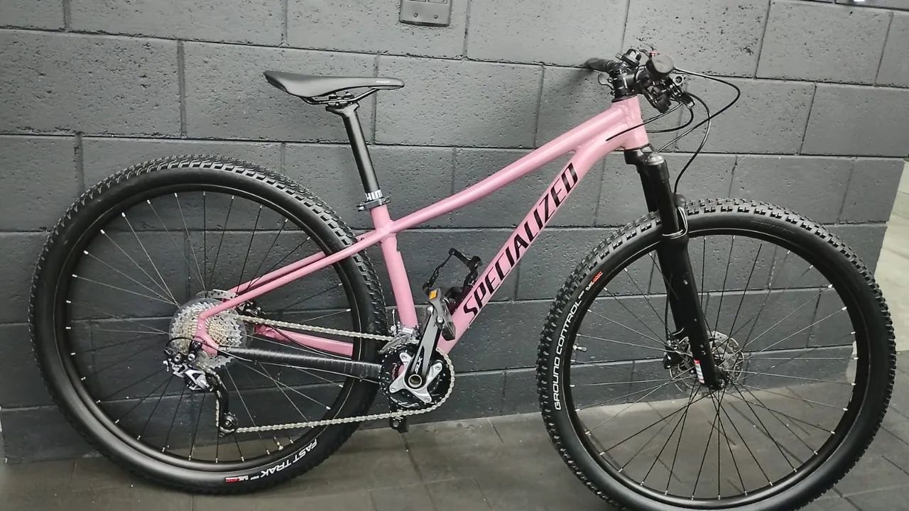 Bicicleta MTB Specialized