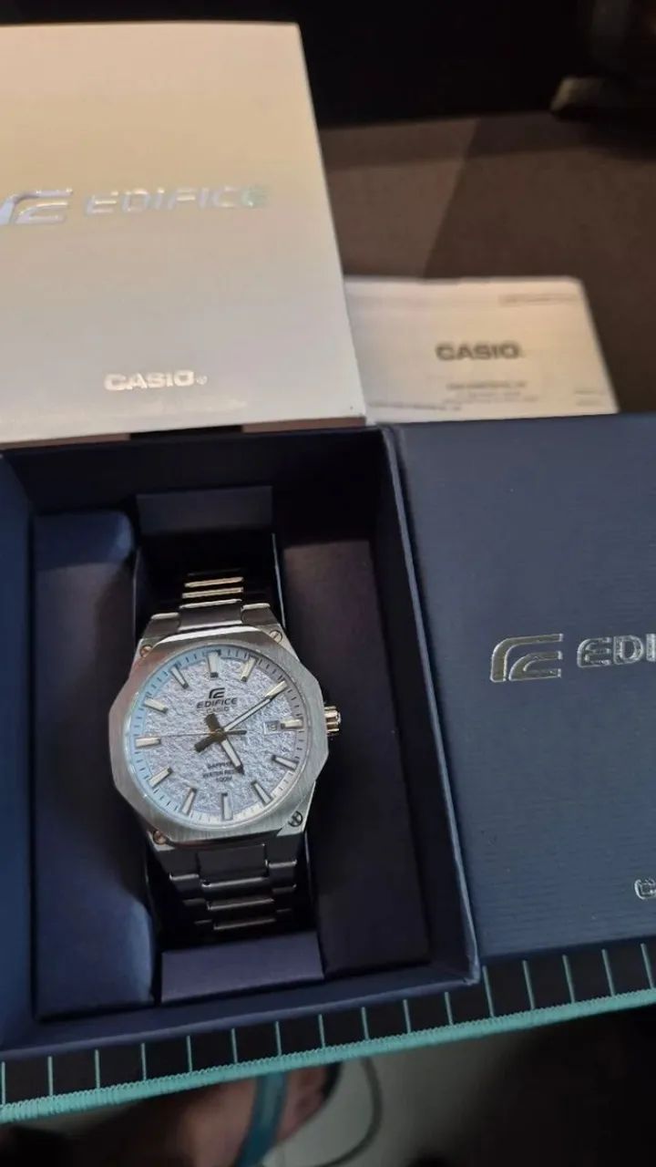 Casio Edifice Quartaz Ice Blue