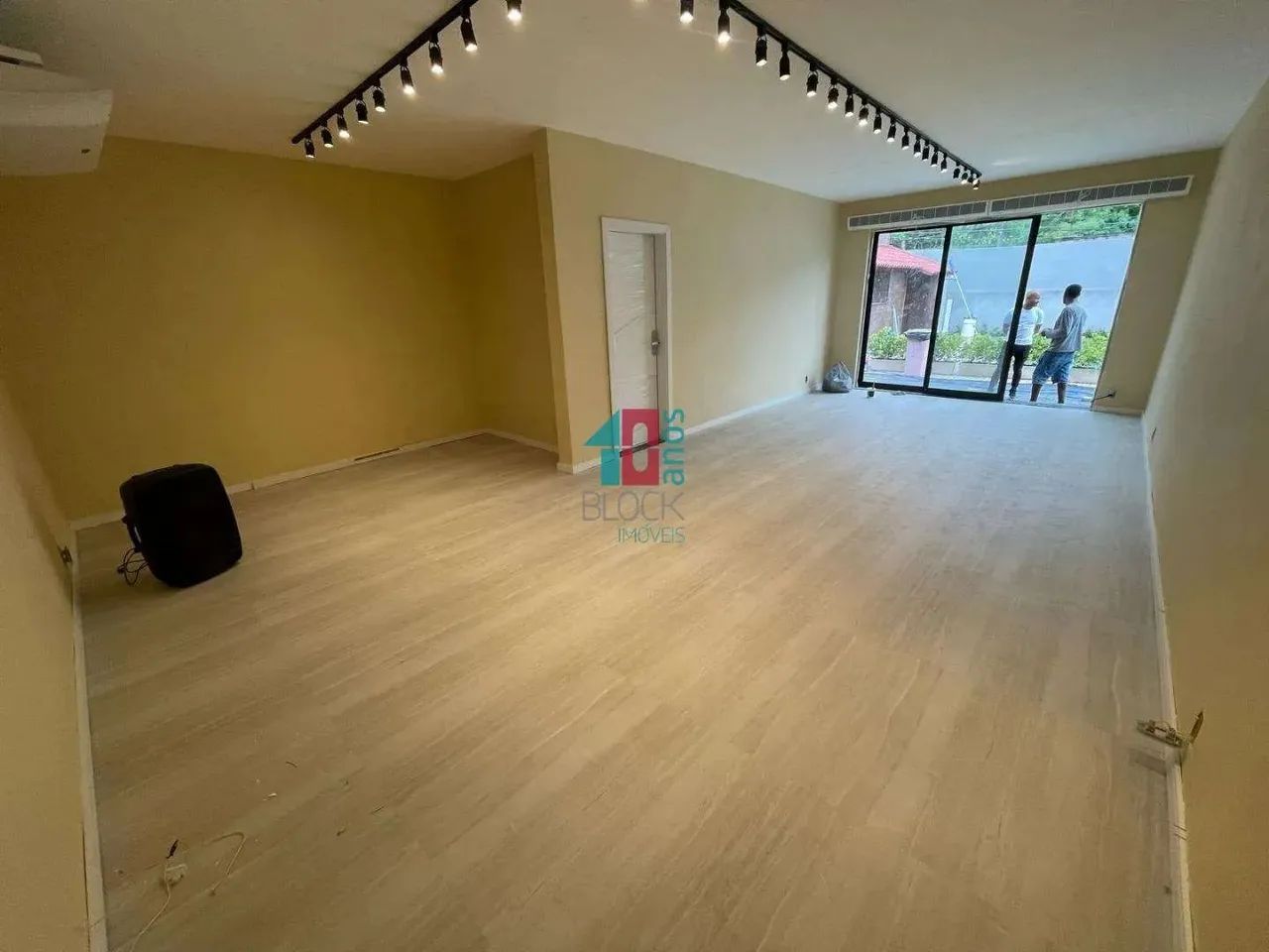 Vargem Pequena | Casa 3 quartos, sendo 1 suite - Foto 5