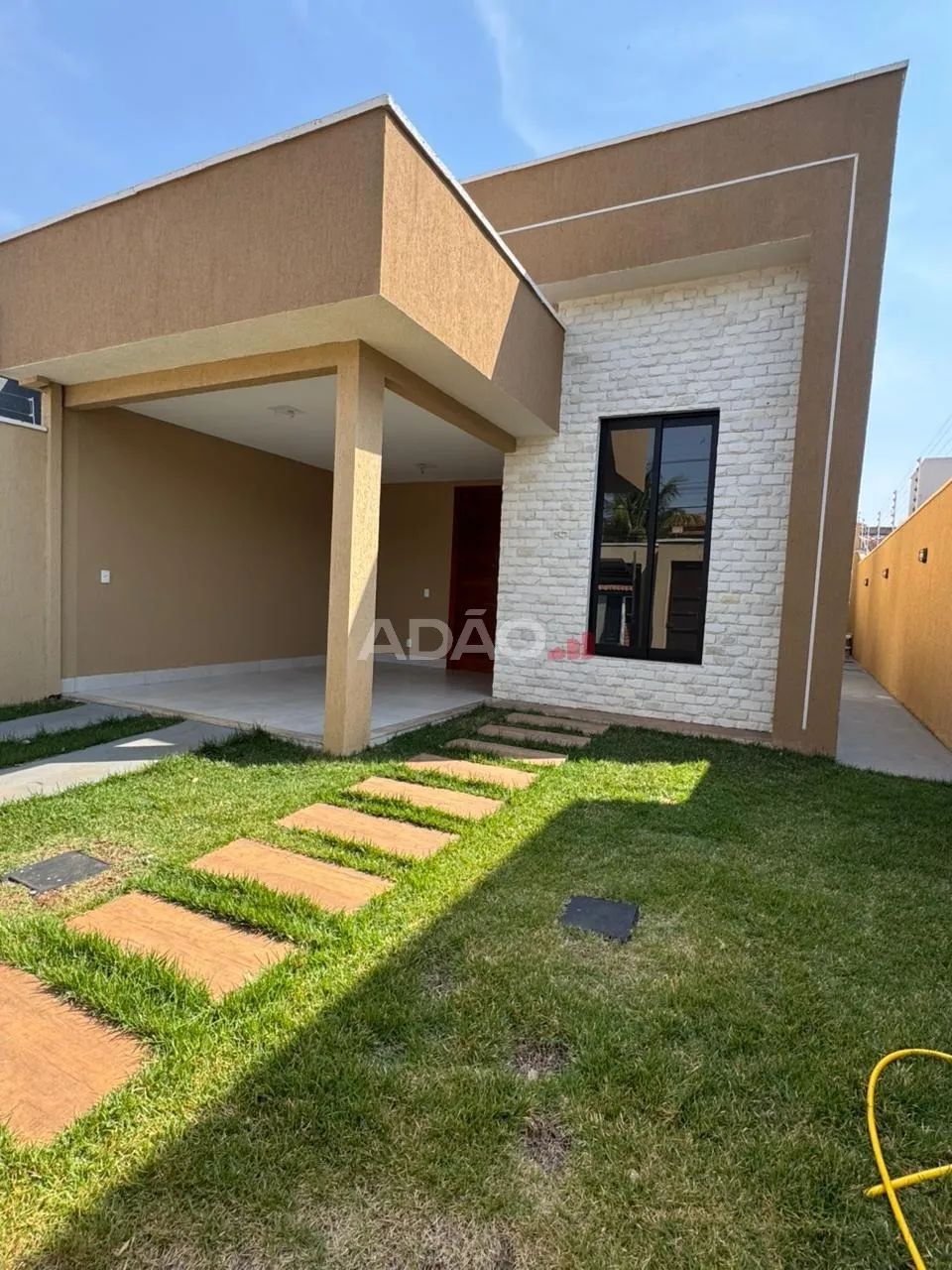 Casa Terrea com Piscina Senador Canedo - Foto 2