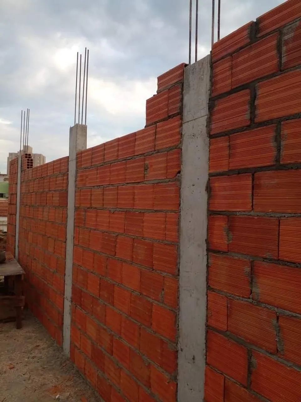 Pedreiro e carpinteiro profissional e tou disponível  - Foto 2