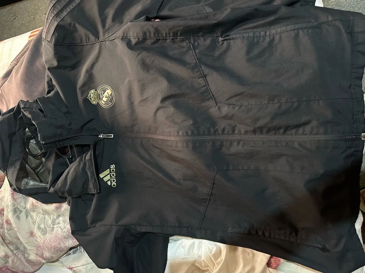 Jaqueta real Madrid original  - Foto 4