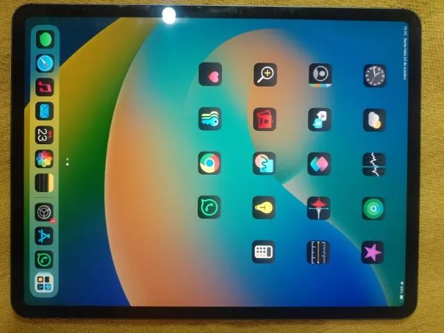 iPad PRO 3 geração super tela enorme de 12,9 polegadas com 256GB - Foto 2