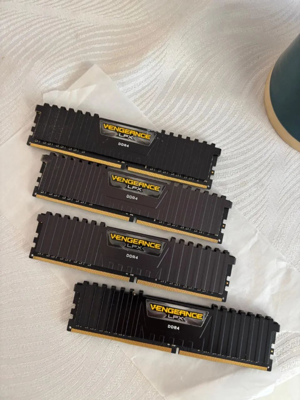 MEMÓRIA 32GB (4x8GB) DDR4 3600MHz - CORSAIR VENGEANCE LPX