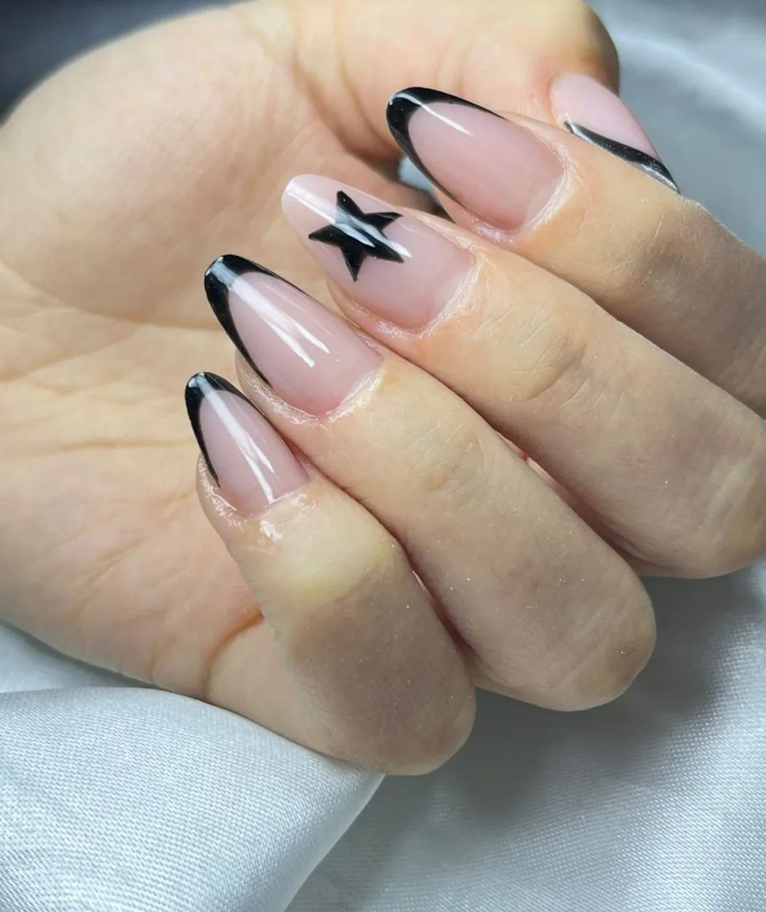Promoção limpeza de pele +unhas  - Foto 3