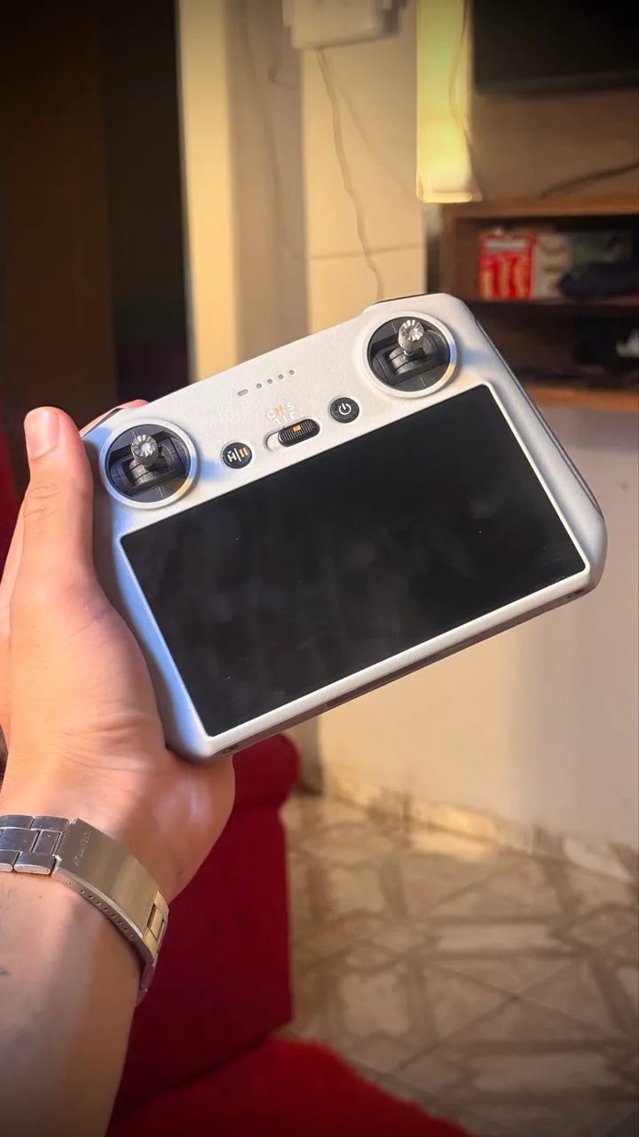DRONE DJI MINI 3/ TELA NO CONTROLE  - Foto 2