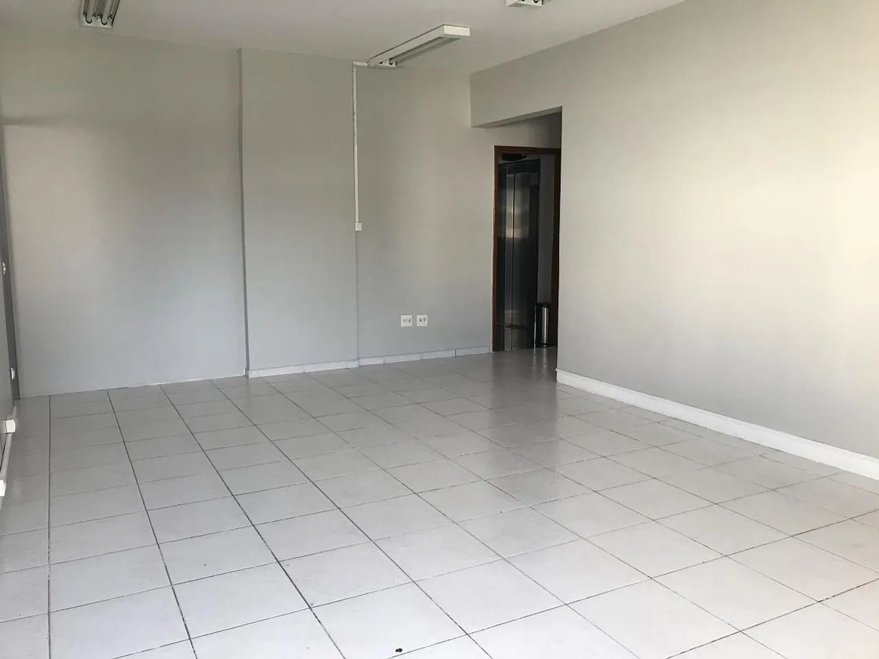 Sala Comercial no bairro Estoril - BH - Foto 4