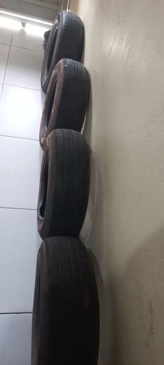 Vende-se pneus meia vida , - Foto 2