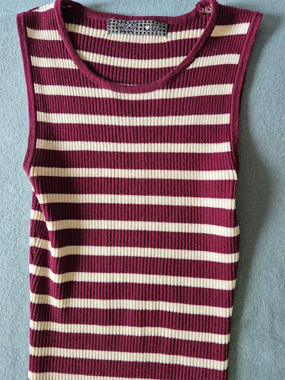 Vestido canelado tricot - Foto 4