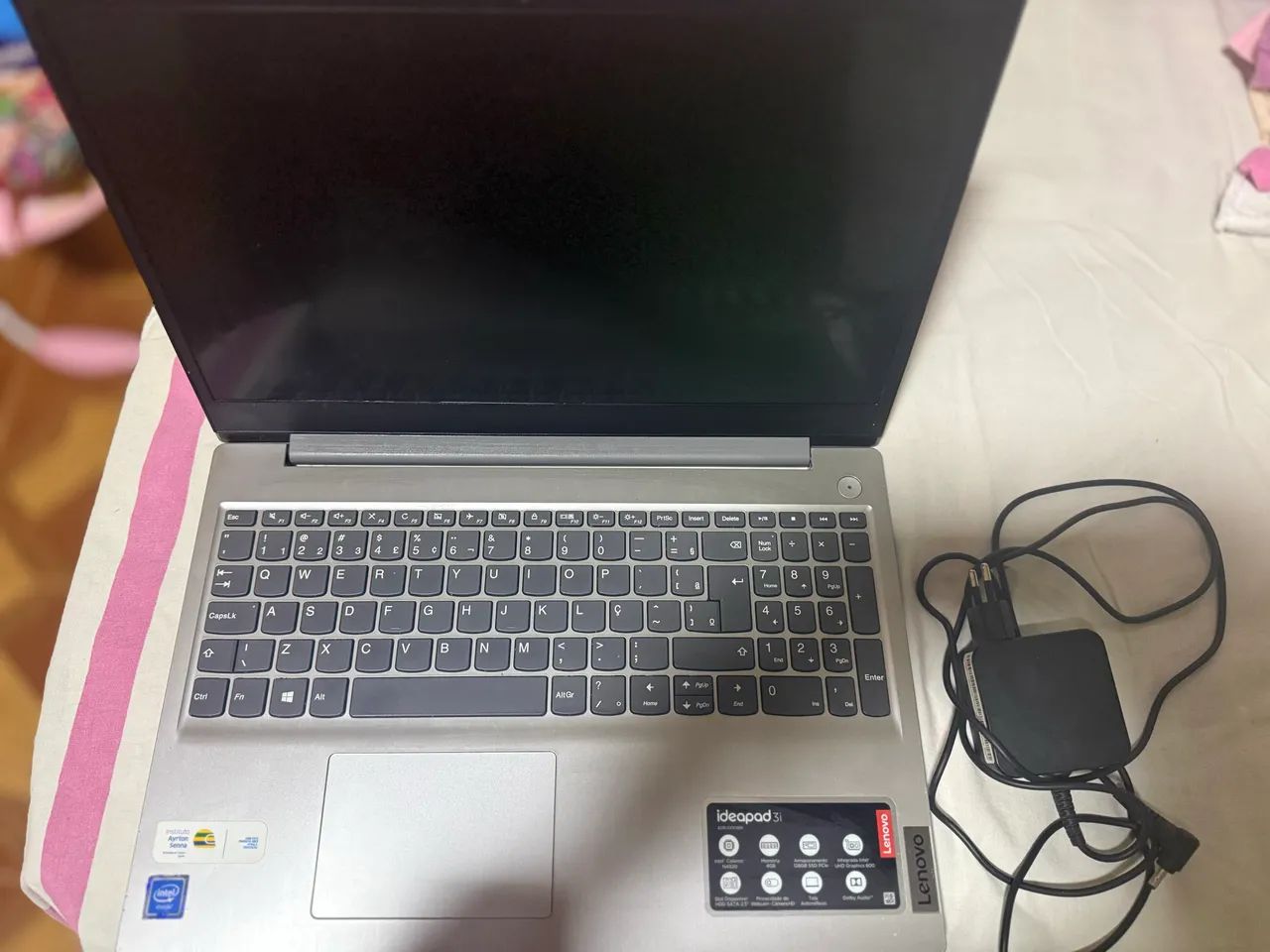 Notebook Lenovo Ultrafino 3i Celeron 4GB - Foto 5