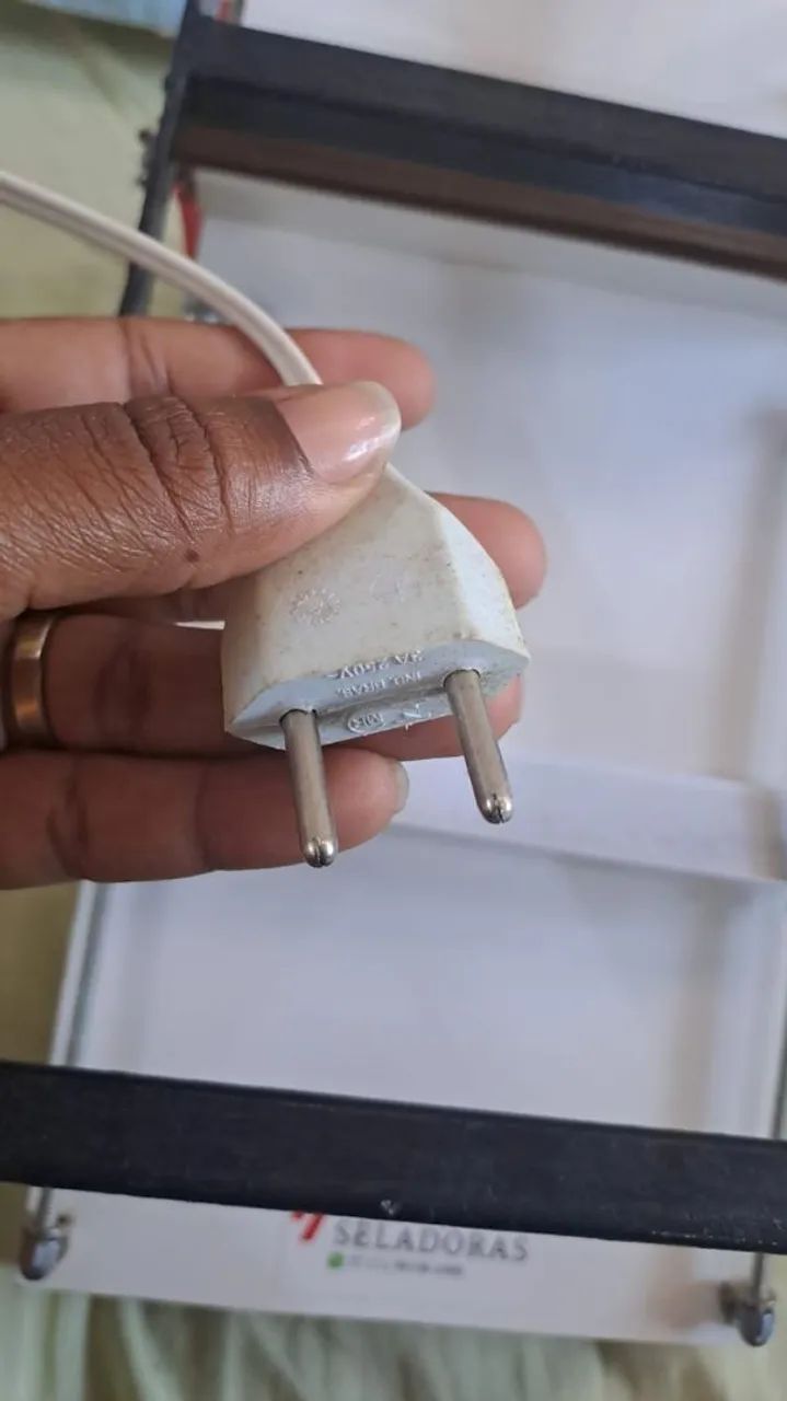 Vendo seladora de embalagem  - Foto 3