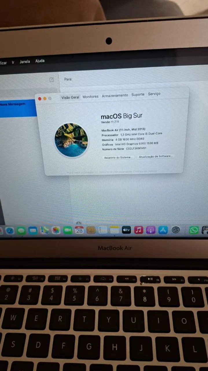 Macbook AIR 11" Apple  - Foto 3