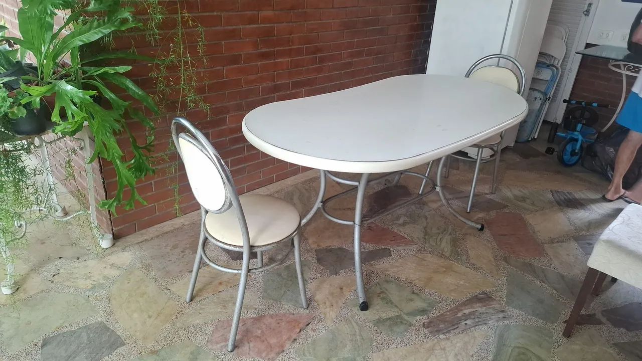 Vendo Mesa com 4 Caldeiras