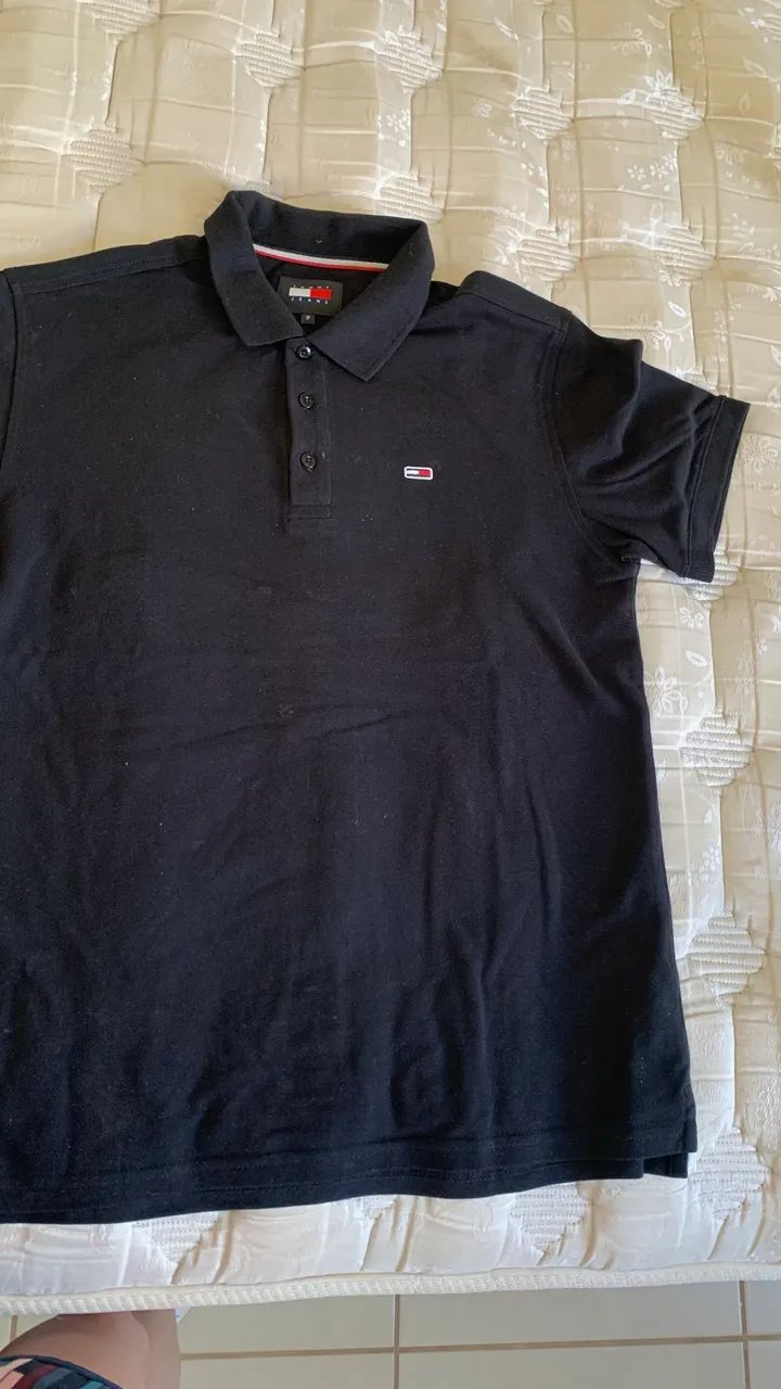 Polo preta Tommy 
