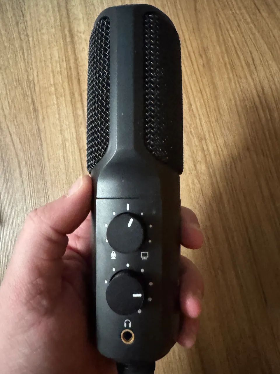 Microfone RØDE NT-USB + Suporte de Mesa + Cabo USB Original - Foto 4