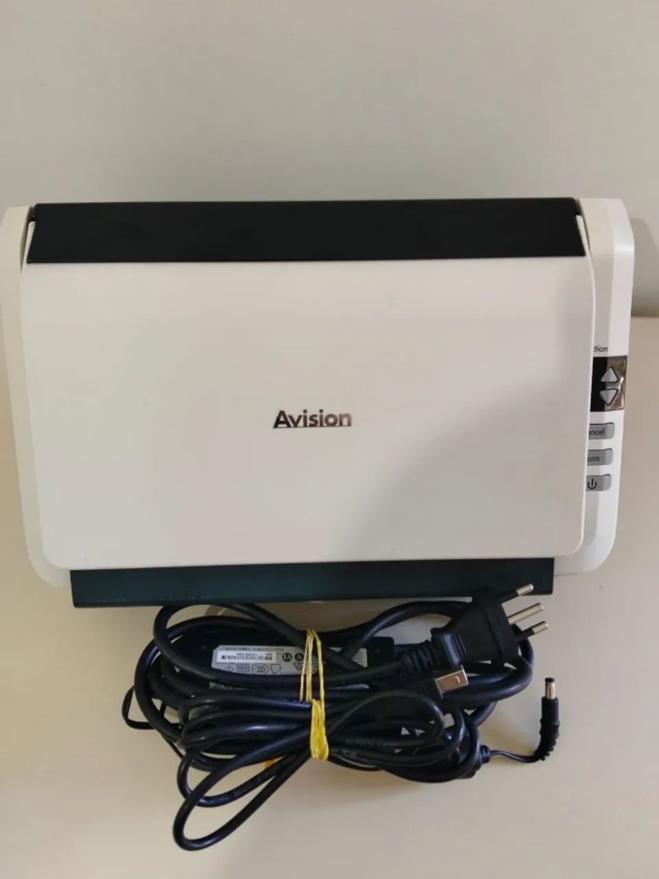 Scanner Avision AV176U