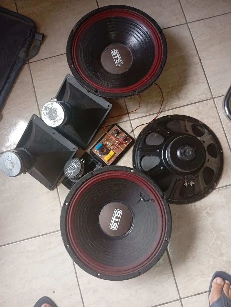 Altos falantes e drives - Foto 3