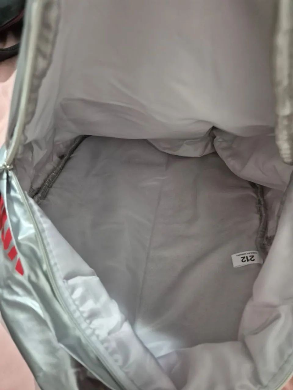 Mochila Prata 212 Carolina Herrera - Foto 2