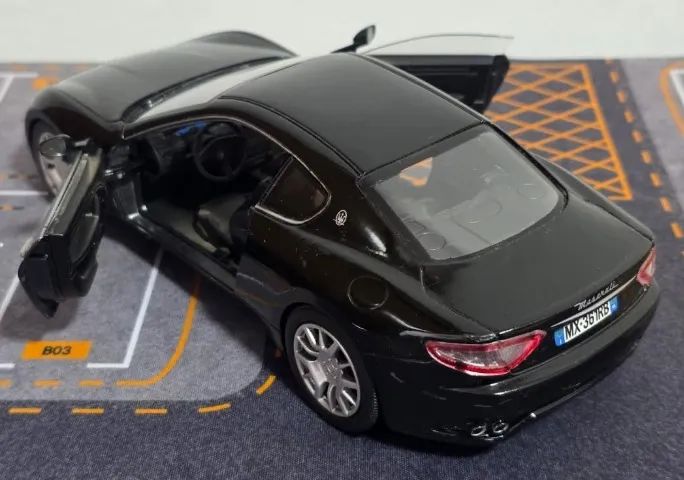 '08 Maserati GranTurismo 1:24 - Motor Max - Foto 4