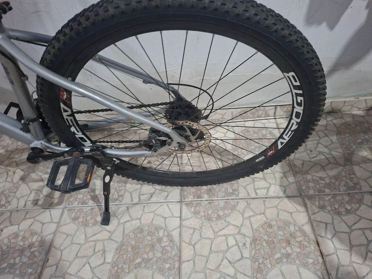 Bicicleta aro 29 KSW prata - Foto 2