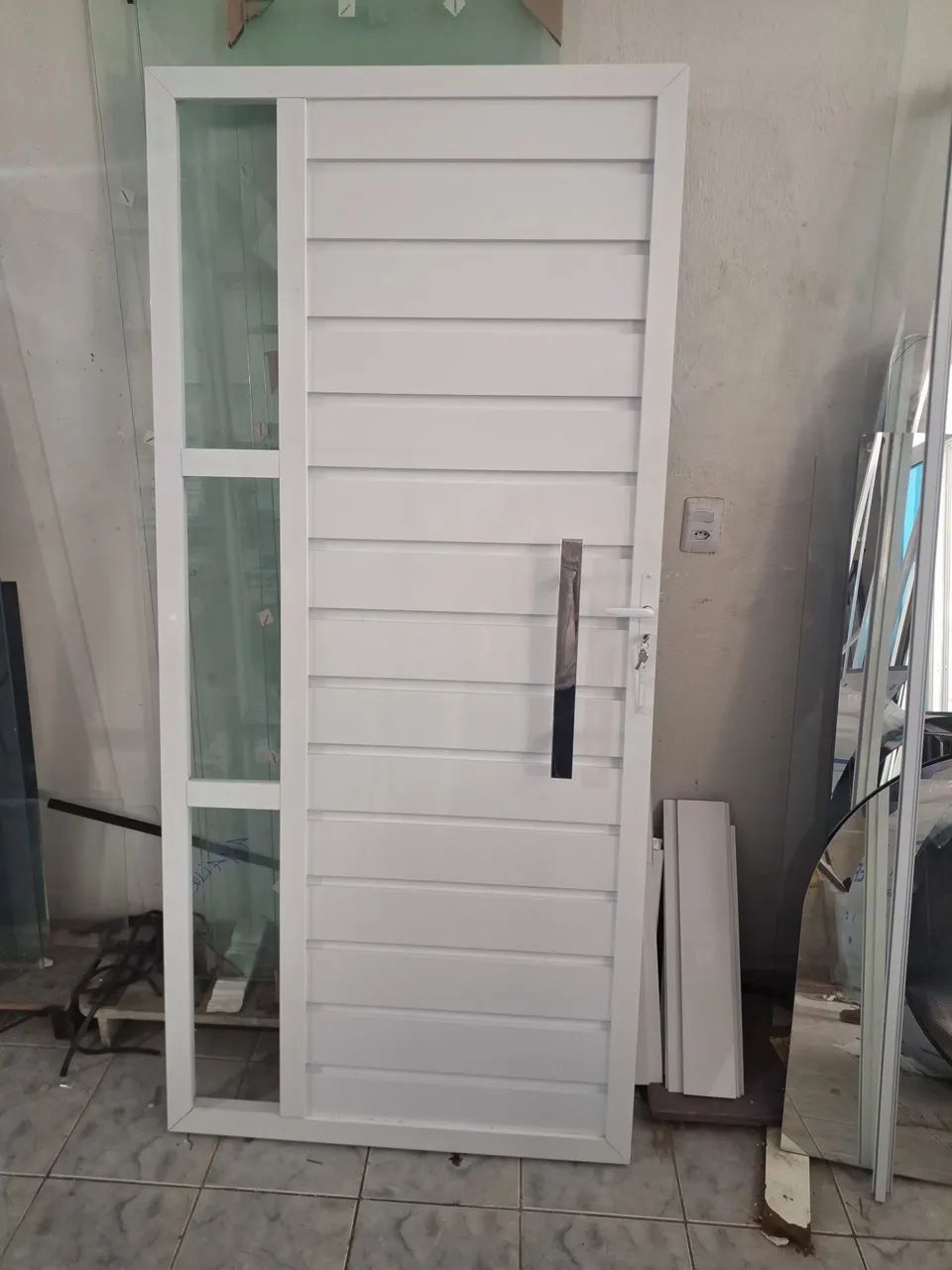 Porta Alumínio 100x210 ? - Foto 3