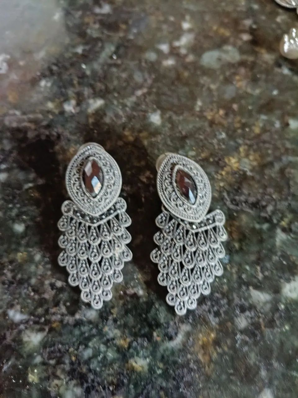 Brincos com Strass preto Feminino  - Foto 3